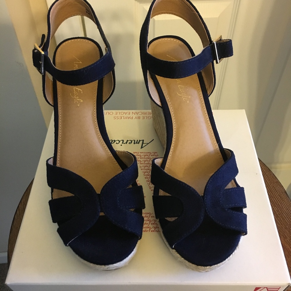 American Eagle Wedge Sandal Navy Sinclair